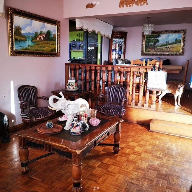 Se vende casa ubicada enlos Jardines del sur