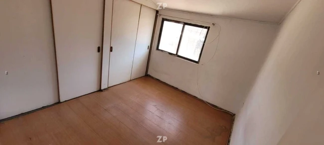 Se vende Amplia casa y terreno, 2 pisos
