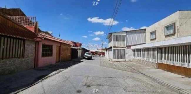Se vende casa IDEAL PARA INVERSIONISTAS o Grupo familiar