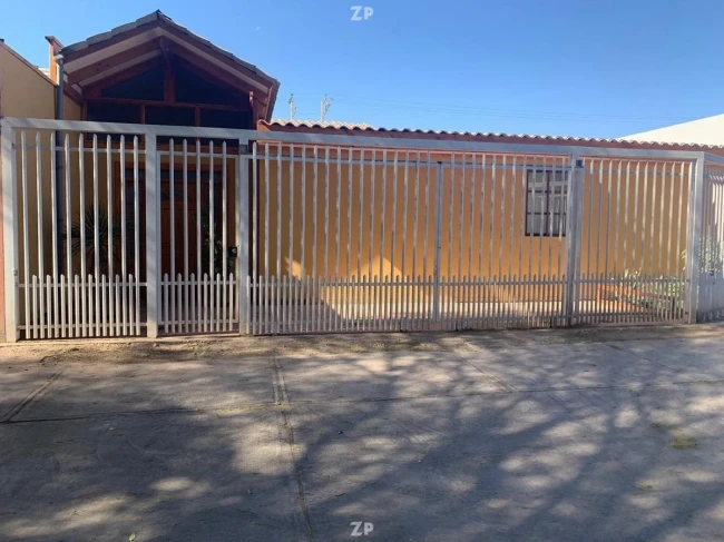 A la venta una hermosa casa de 1 piso recién remodelada