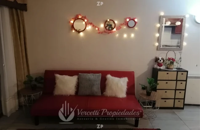 Hermoso departamento en condominio cercano a metro