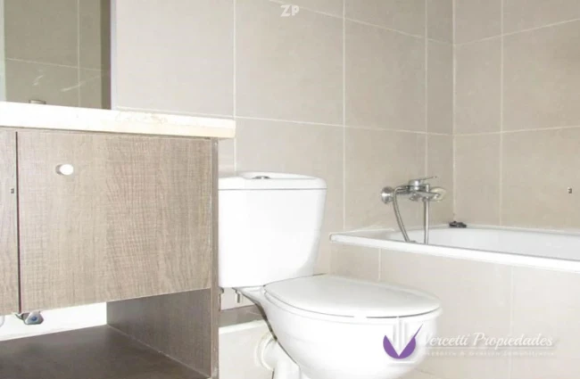 Hermoso departamento en condominio cercano a metro