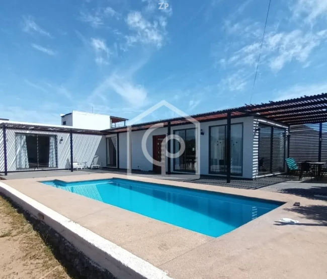 EN VENTA CASA GUANQUEROS 3D3B