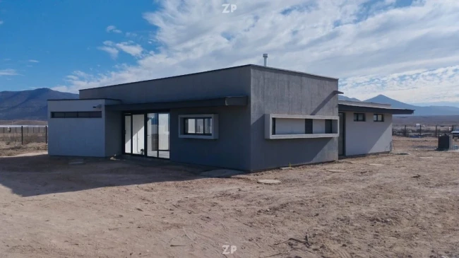 Se vende Casa en Parcela Sector Hacienda Cavancha