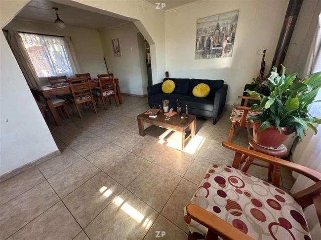 VENTA CASA 4 DORMITORIOS, SAN ANTONIO