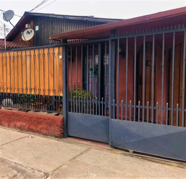 En venta Casa de un piso en sector los Bosquinos IV, comuna de Maipú.