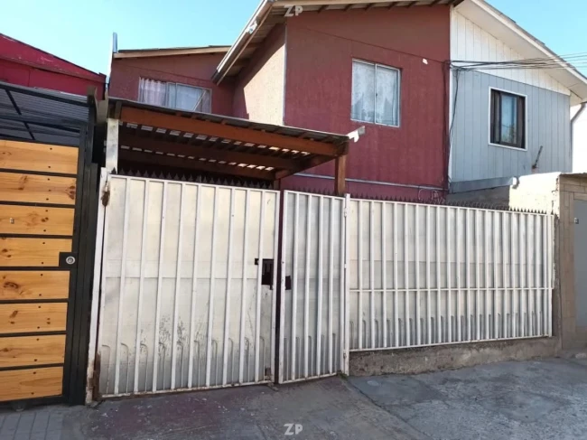 Se vende casa de dos pisos en la comuna de puente alto(pje salar de pular)