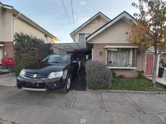 Hermosa y amplia casa en venta en el exclusivo Condominio