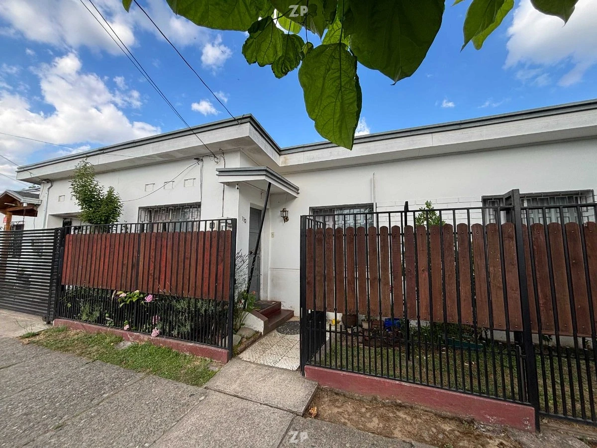 En venta Casa a 4 cuadras de la Plaza de Armas de Linares Ubicación ...