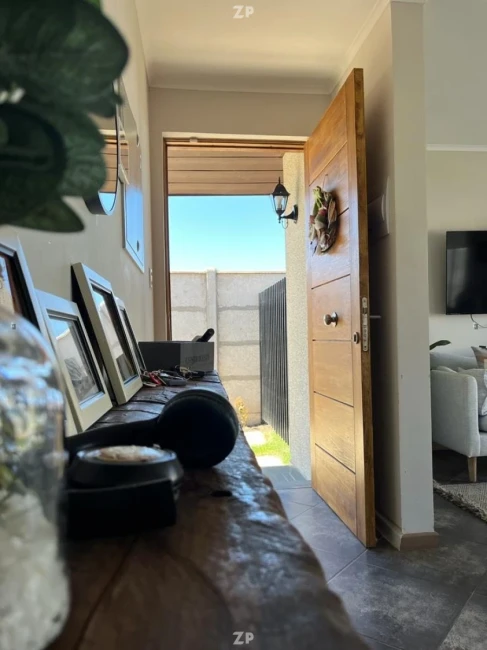 Se vende propiedad de 76M2 emplazada en terreno de 280M2