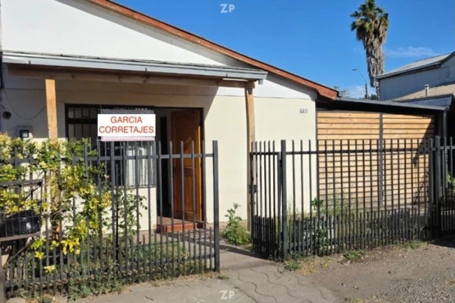 Oportunidad Única: Casa con Potencial y Ubicación Inmejorable en Villa Apumanque