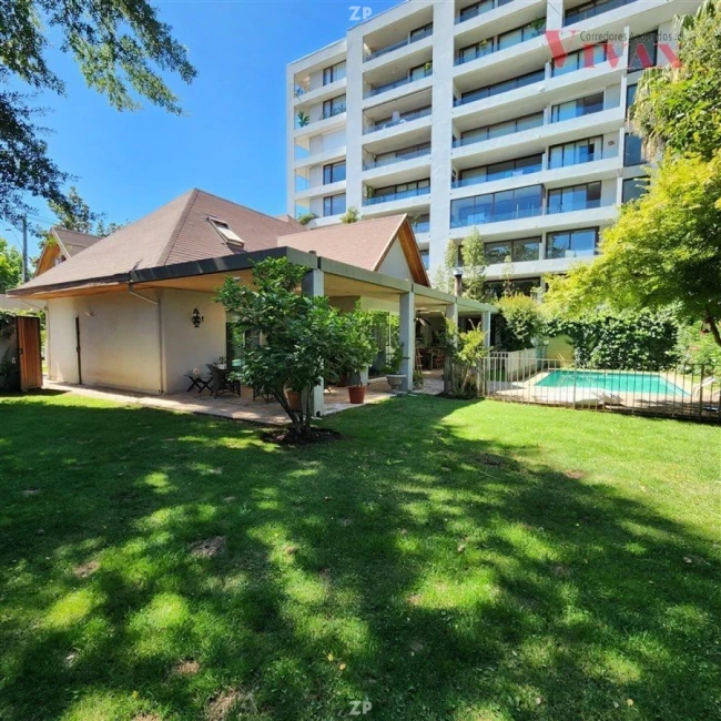 En venta Preciosa casa muy cerca de Av. España!!