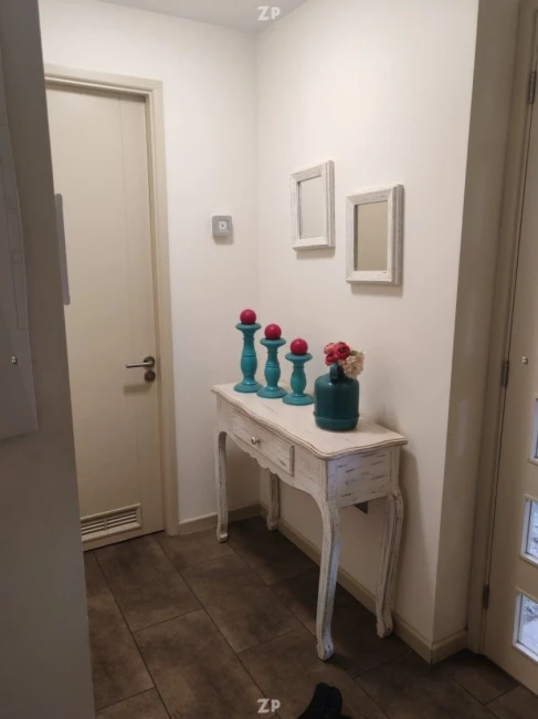 Se vende casa practicamente nueva en Sector Residencial Puerta Del Sol