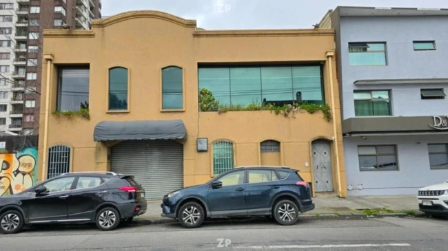 En venta Propiedad Comercial de 568 m Manuel Bulnes 438