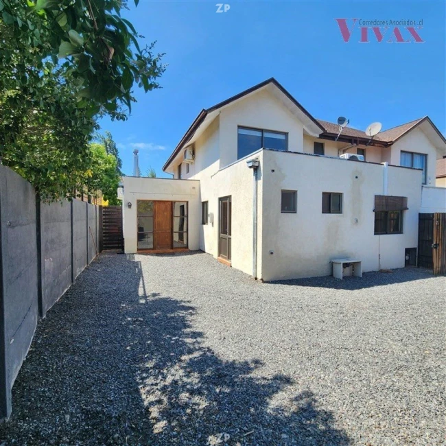 En venta excelente casa en Condominio ubicado en la entrada de Zapallar!!