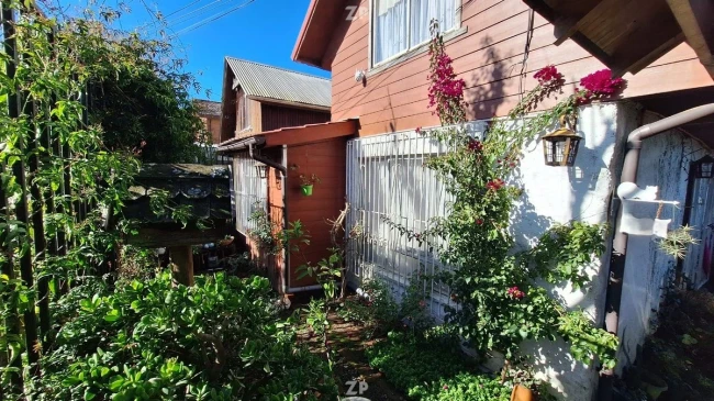 Venta de acogedora casa de 100 M2 de construcción en la comuna de concepción.