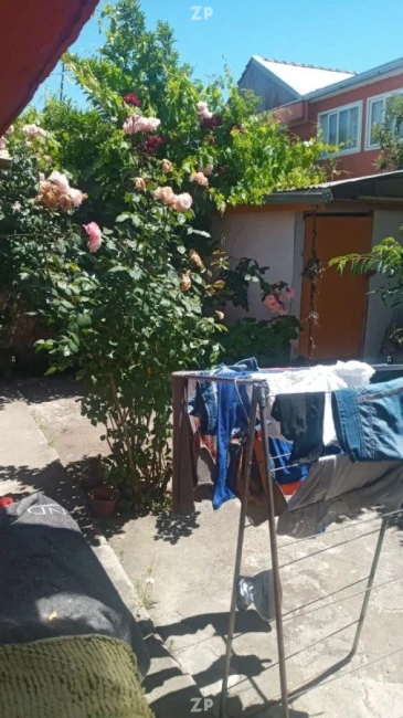 En venta acogedora casa, ubicada en el sector céntrico de la comuna