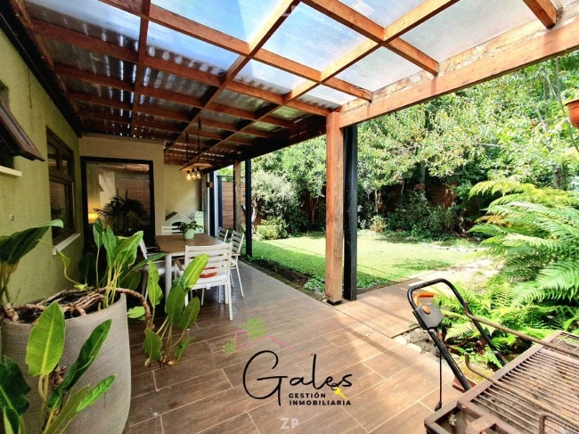 En venta magnífica casa ofrece un espacio lleno de calidez