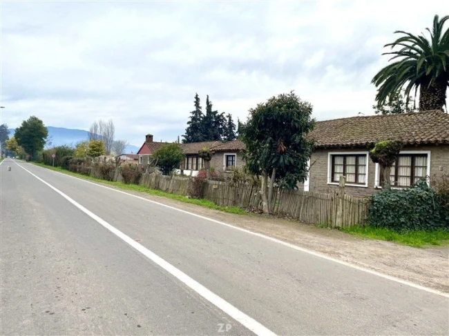 Agradable parcela de una hectárea, ubicada en San José de Los Lingues