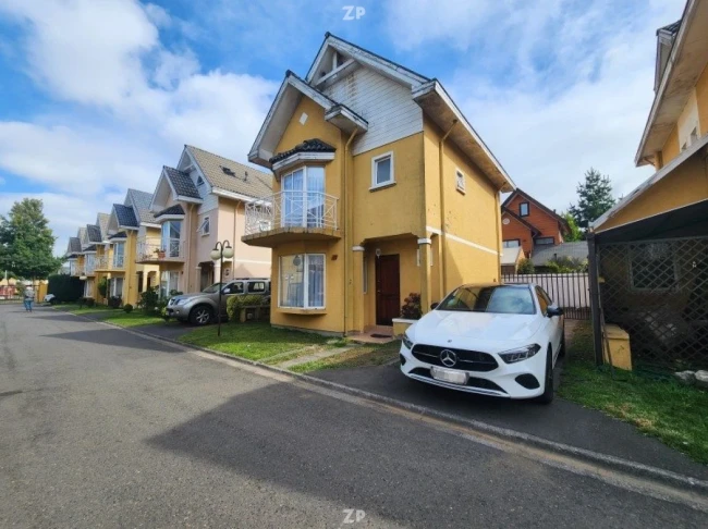 Venta de Casa de 110 m construidos y 147 m de superficie de terreno total