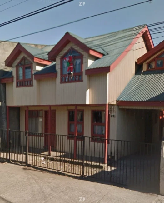 Se vende casa habitación más pequeño departamento ubicados en Castro-Chiloe