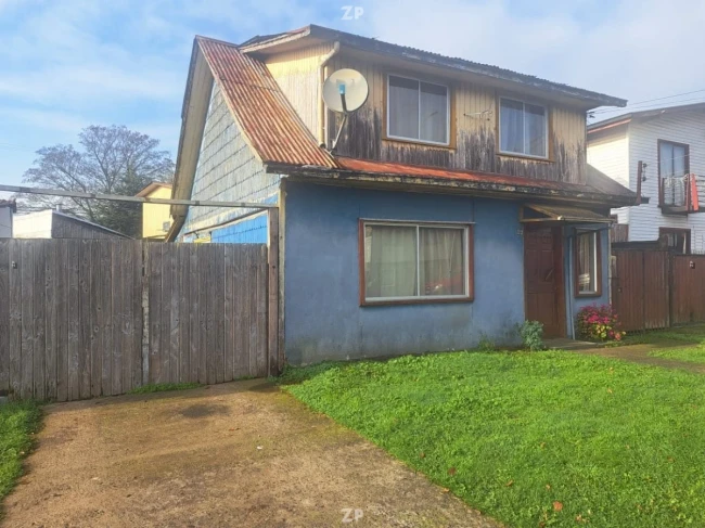 En venta casa con 250 m2 de terreno, consta de 3 dormitorios