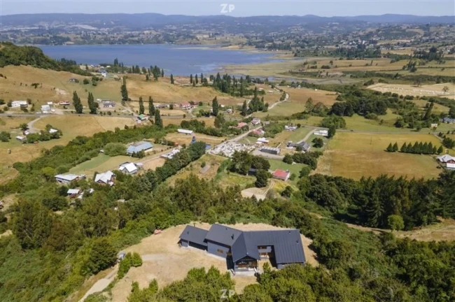 Se vende casa full remodelada en Península de Rilan