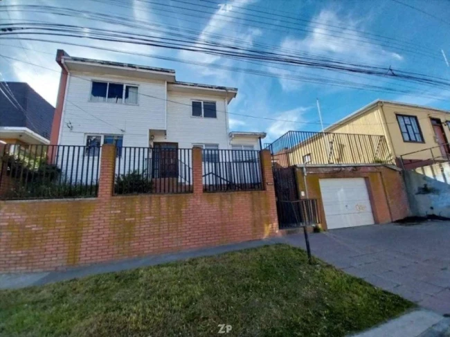 En venta Casa Adjudicada por Banco 5d 2b Arauco 1358 Punta Arenas