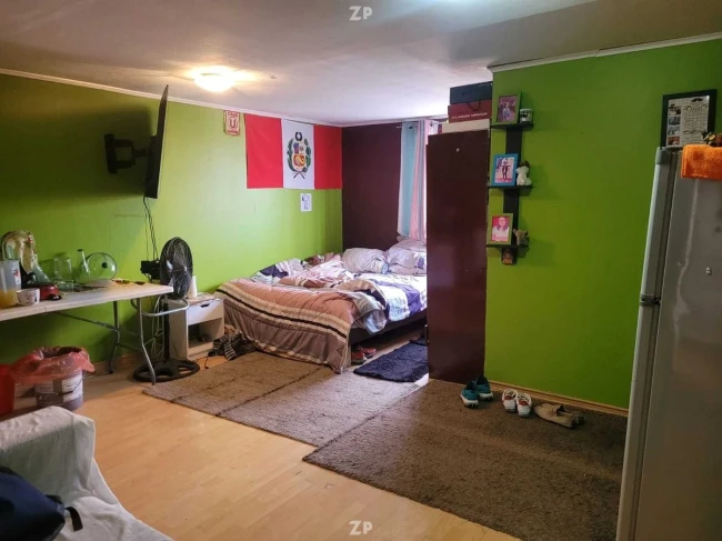 PRECIO CONVERSABLE, SE VENDE CASA POR URGENCIA