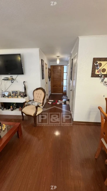 Casa en venta, situada en un lugar privilegiado de la comuna