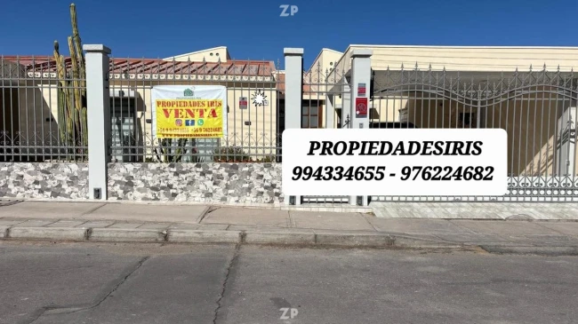 SE VENDE en Villa Atacama, casa de un nivel con una superficie total de 523 