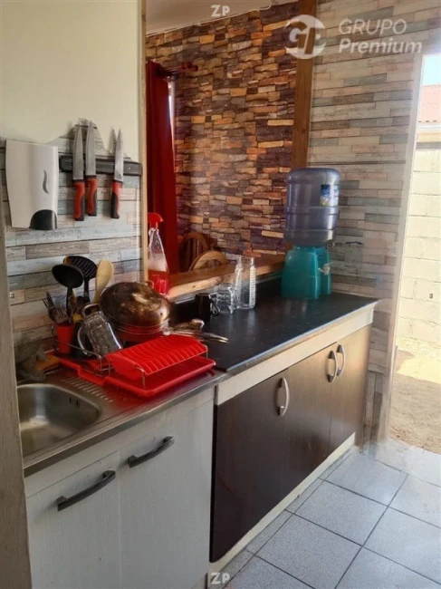 Se vende acogedora casa en el Barrio Estación de Quilimari
