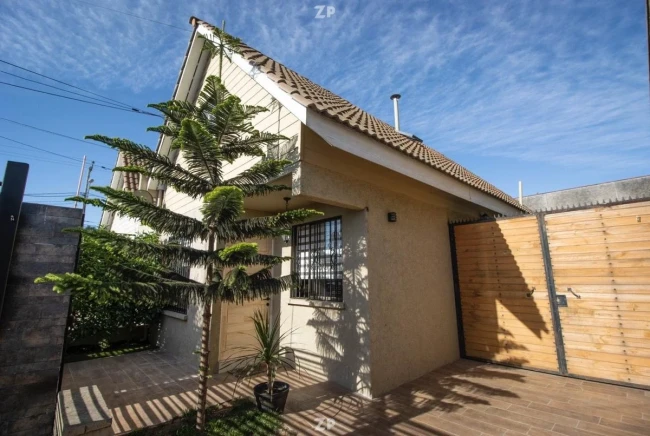 En venta increíble casa en excelente estado se encuentra en el exclusivo sector