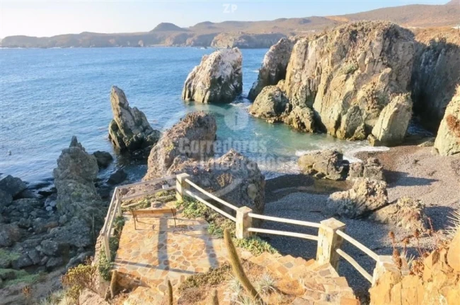 En venta Maravillosa casa Provenzal en condominio