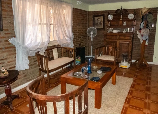 Venta de hermosa Parcela con 2 casas, piscina y quincho, Vicuña. 11.000 UF