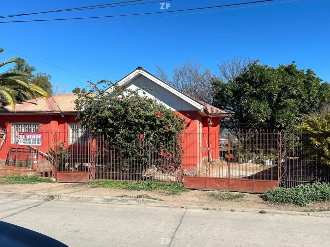 Vendo Casa Central, cerca de Consultorio