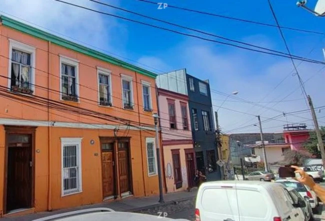 En venta hermosa casa que te transporta en el tiempo con su arquitectura