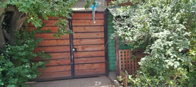 Se vende casa habitacion muy bien ubicada a cuadras metro la granja