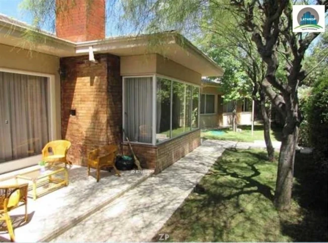 Se vende una casa amplia en céntrico sector de Los Andes