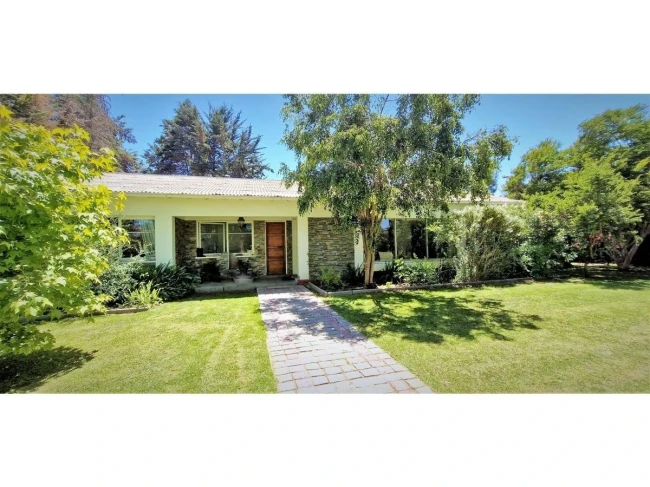 En venta espectacular casa ubicada en el sector privilegiado del paradero 8