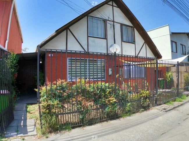 ¡En Venta! Casa de 2 pisos ubicada en la comuna de Puente Alto