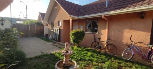 Se vende una casa ubicada en el condominio Conguilio San Felipe