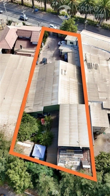 Se vende excepcional propiedad de uso mixto (habitacional y comercial)