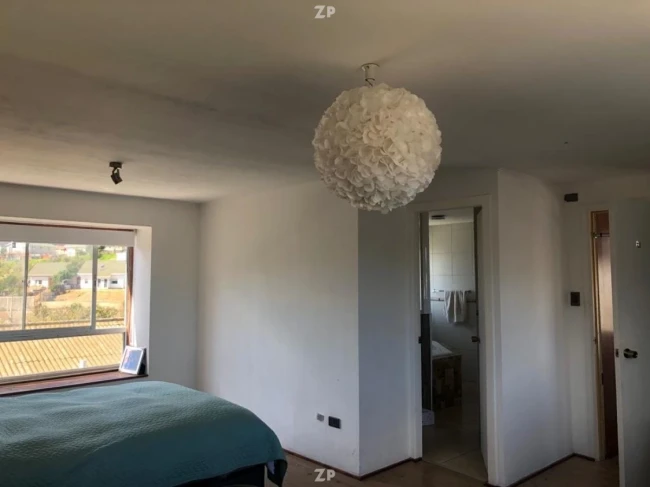  Casa en Venta en sector residencial de Villa Alemana