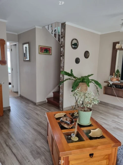 En venta propiedad se ubica en Peñablanca, Villa Alemana