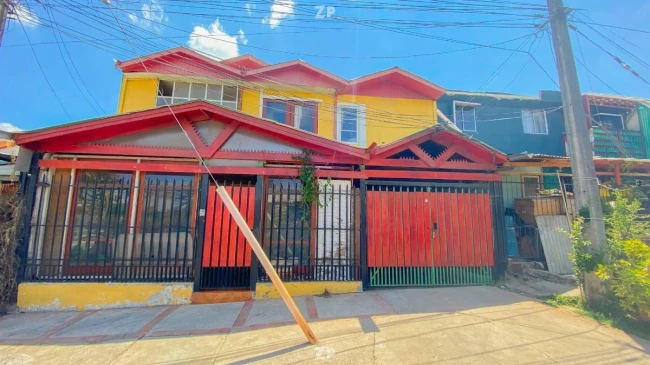 En venta casa ubicada en Los Liquenes