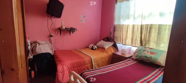  se vende casa a puerta cerrada, emplazada a una cuadra de la Iglesia de Piedras