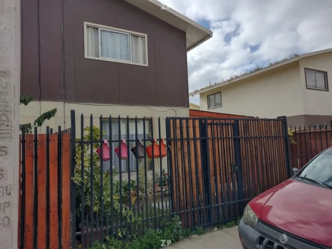 Se Vende Casa De Dos Pisos En Villa Alemana