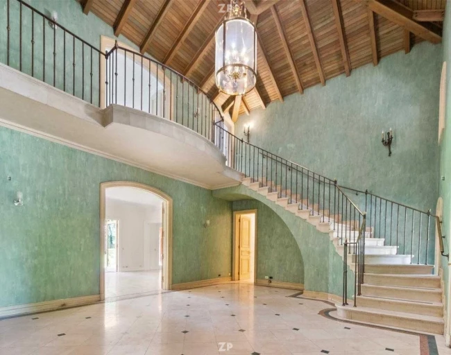 En venta magnífica propiedad en Camino Piedra Roja es más que una casa