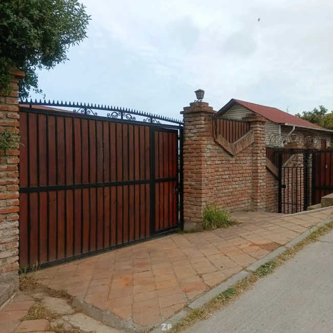 SE VENDE PROPIEDAD EN CALLE LA MARINA, BARRANCAS